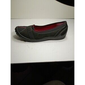 Clarks Privo women's 9.5M comfort slip-on flats with a black, leather/ mmm